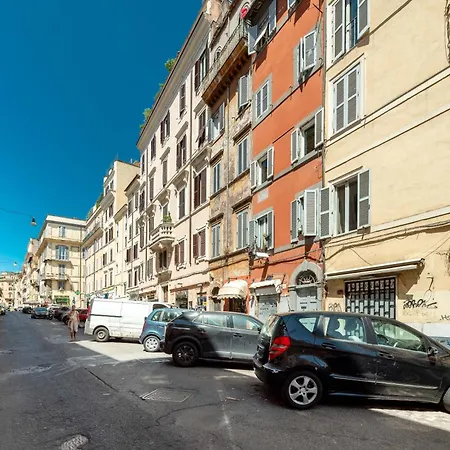 Maison Leonardo Al Colosseo *
